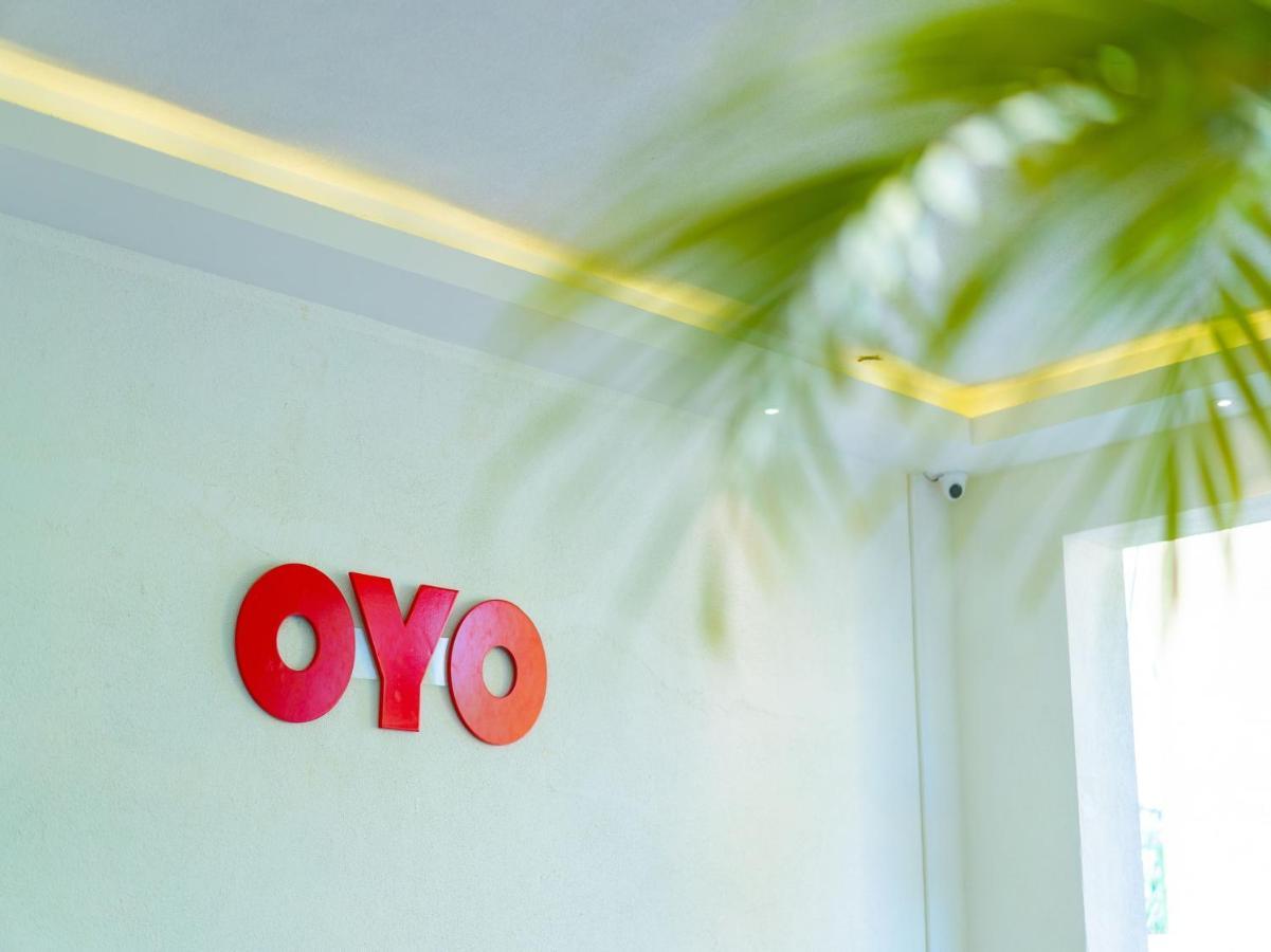 آغْرا Oyo 72937 Hotel Tyagraj المظهر الخارجي الصورة